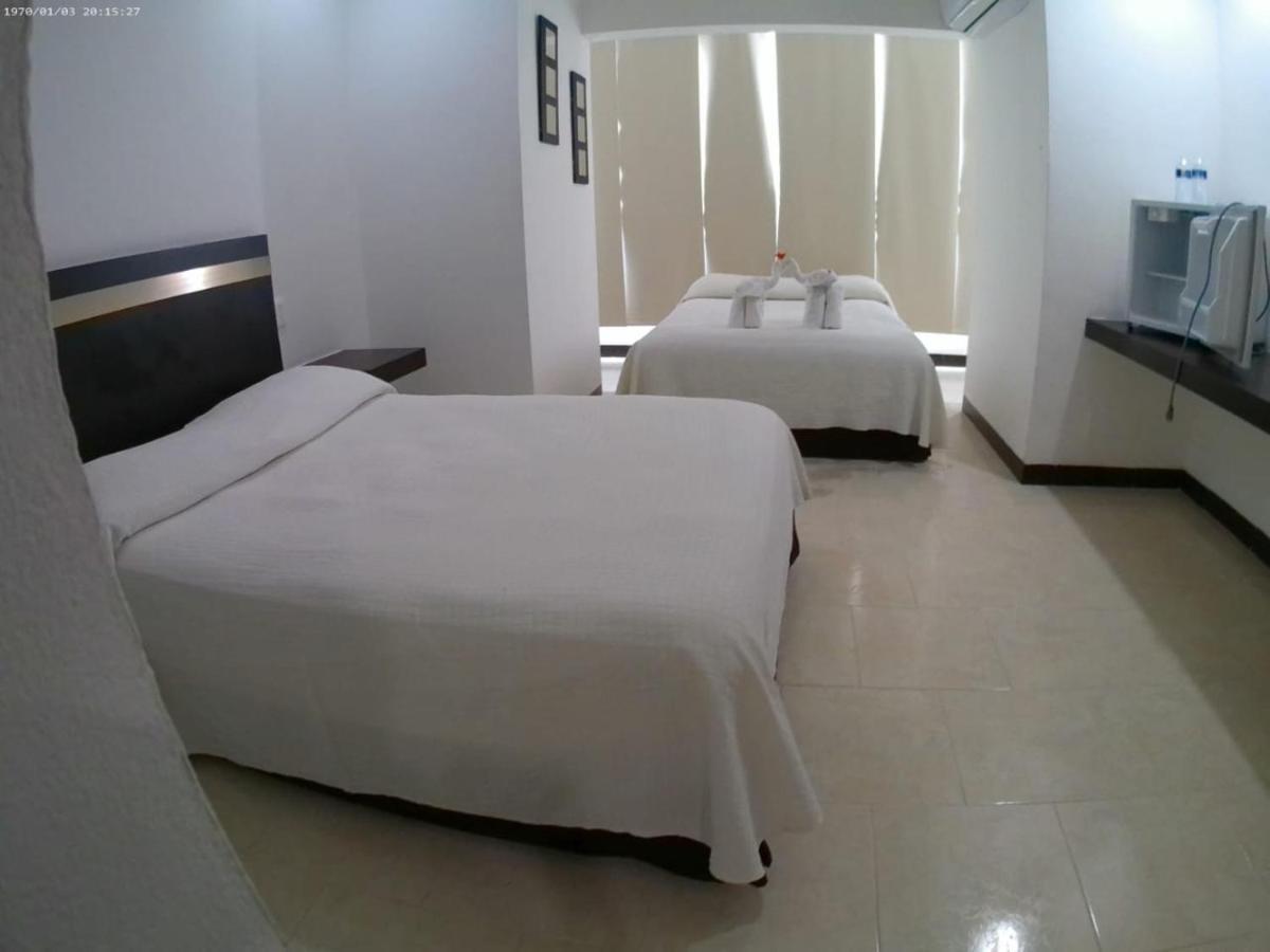 Hotel Plaza Playa ปลายาเดลการ์เมน ภายนอก รูปภาพ