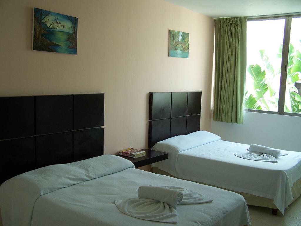 Hotel Plaza Playa ปลายาเดลการ์เมน ภายนอก รูปภาพ